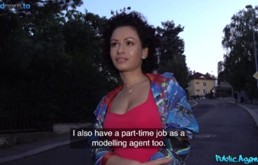 Public Agent – Beautiful russian babe getting fucked for money